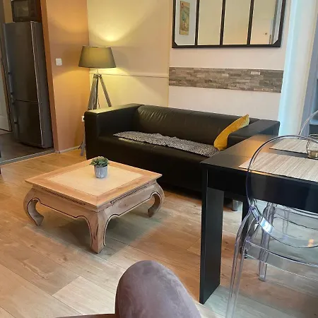 Cosy En Hyper Centre Apartamento *